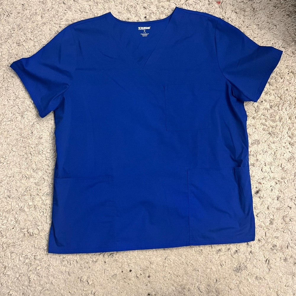 Scrubstar scrub top
